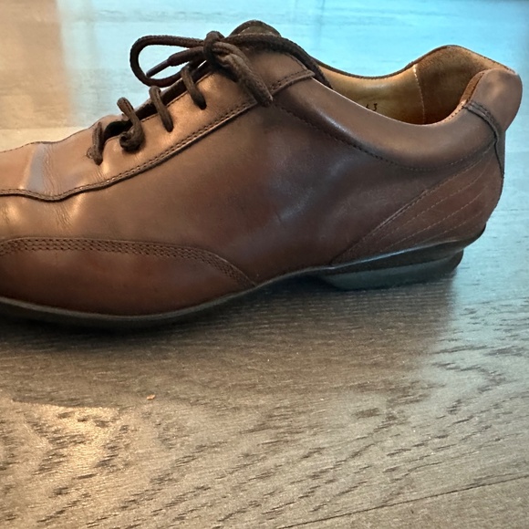 Men's Brown Leather Shoes - Picture 9 of 15